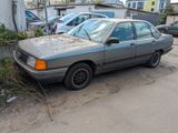 Audi 100-(OLDTEIMER)