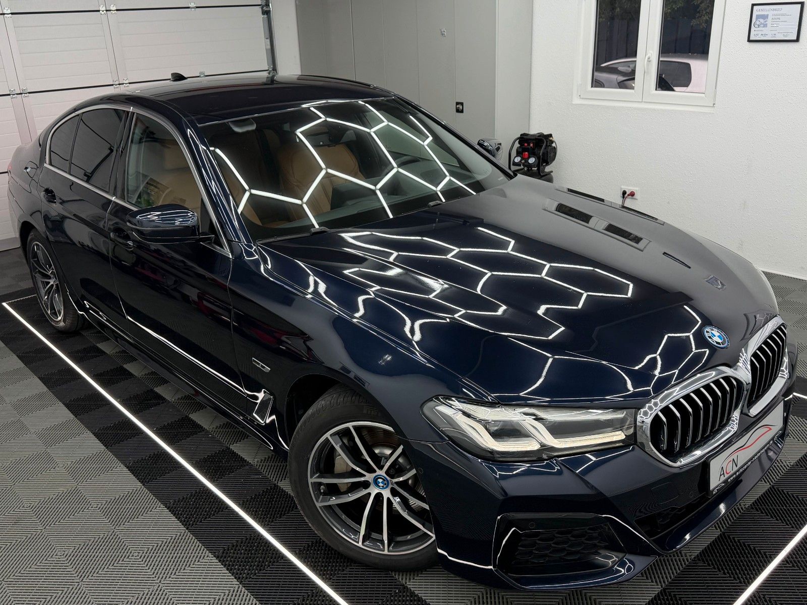 Fahrzeugabbildung BMW 530 e M SPORT/LED/HuD/LIVE COCKPIT+/19% MwSt.