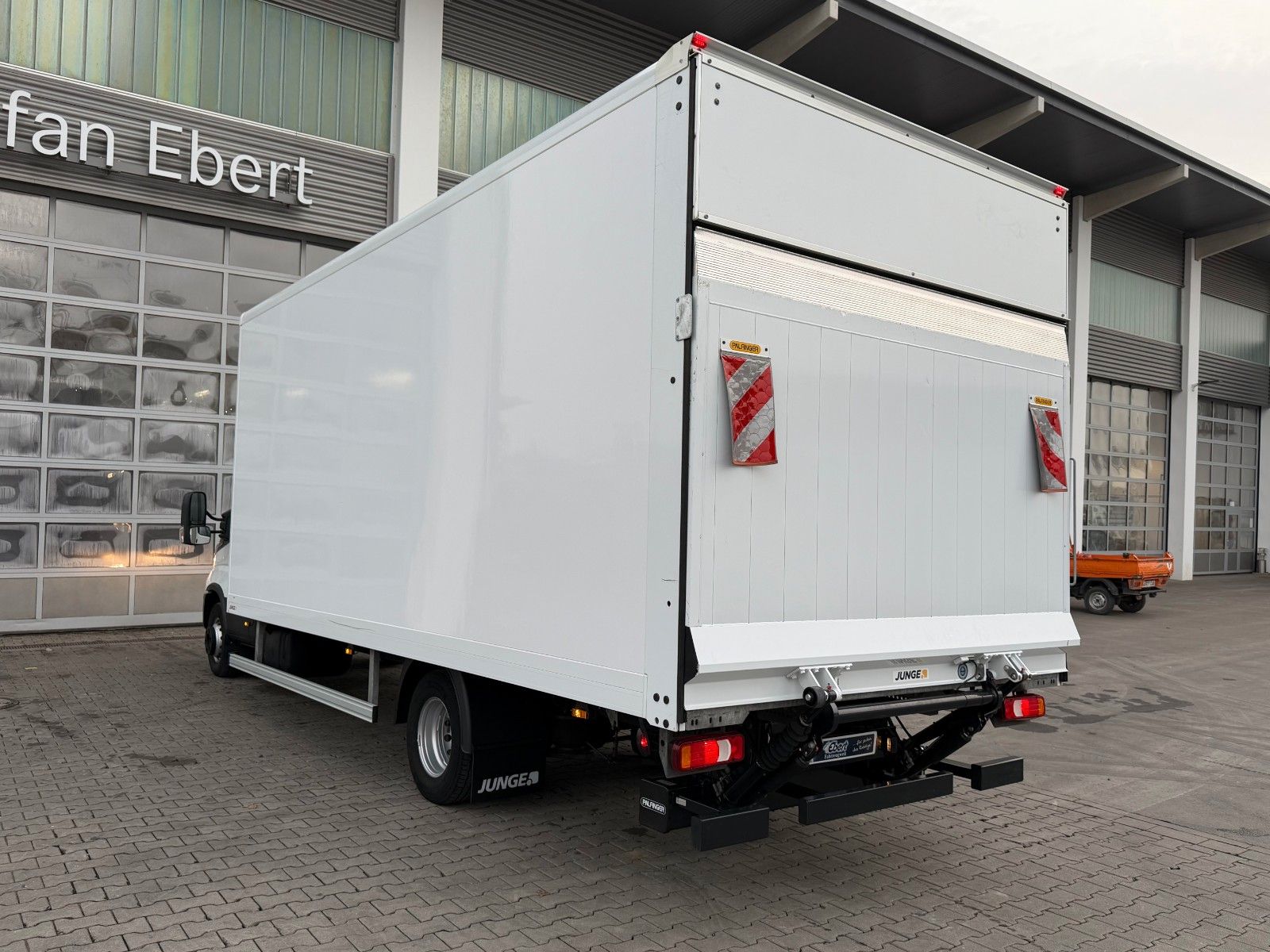 Fahrzeugabbildung Iveco Daily 70C18 HA8 *LBW*Luft*Automatik*