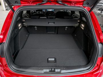 Ford Focus Turnier ST-Line X LED MATRIX NAVI RFK AGR-