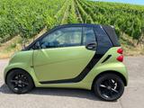 Smart ForTwo cabrio 1.0 52kW mhd passion passion - Smart ForTwo: Grün