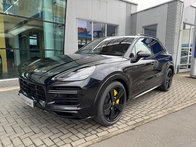 Porsche Cayenne Turbo S E-Hybrid TV LED AHK Keramik