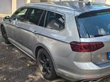 Volkswagen Passat Variant 2.0 TDI SCR 140kW DSG 4M Eleg... - Volkswagen Passat Variant in Solingen