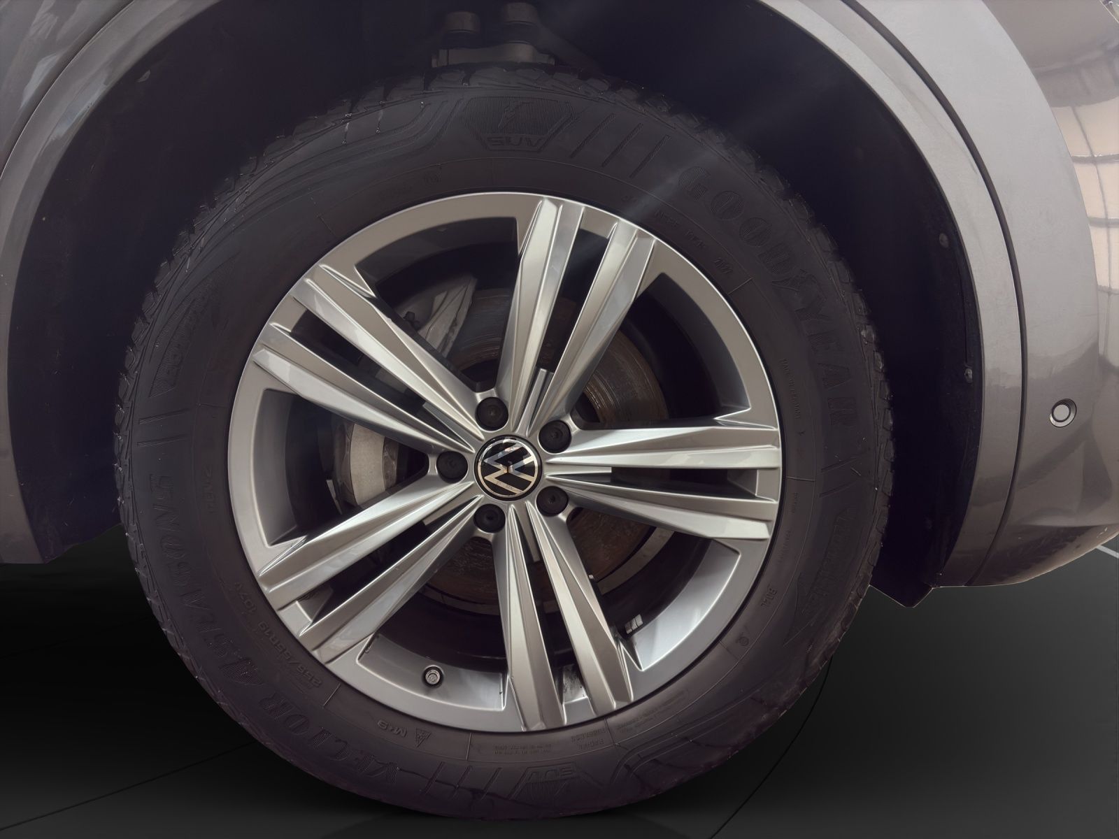 Volkswagen Touareg - Bild 13