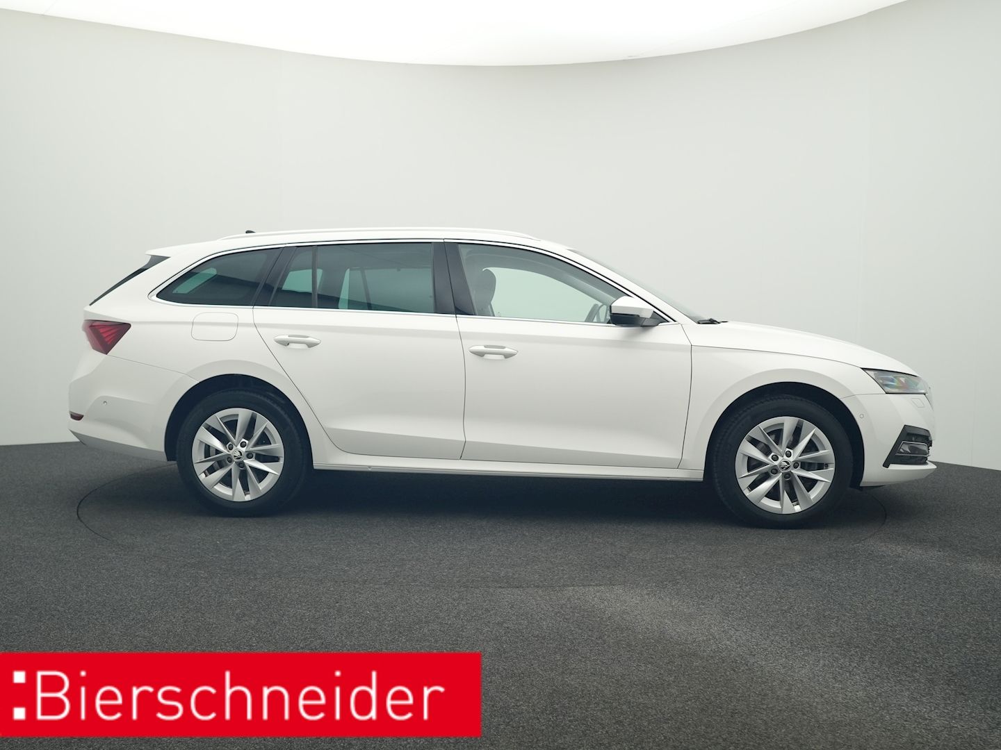 Skoda Octavia Combi 2.0 TDI DSG 4x4 Style MATRIX NAVI foto 7