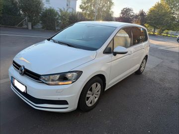 Volkswagen Touran - 3
