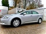 Toyota TOYOTA Avensis  1.HAND  27.000km - Toyota Avensis T27 mit Benzin-Antrieb