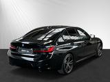 BMW 318d M Sport Pro|Glasdach|HiFi|DrivingAss.|HeadU - BMW 318 in Dortmund
