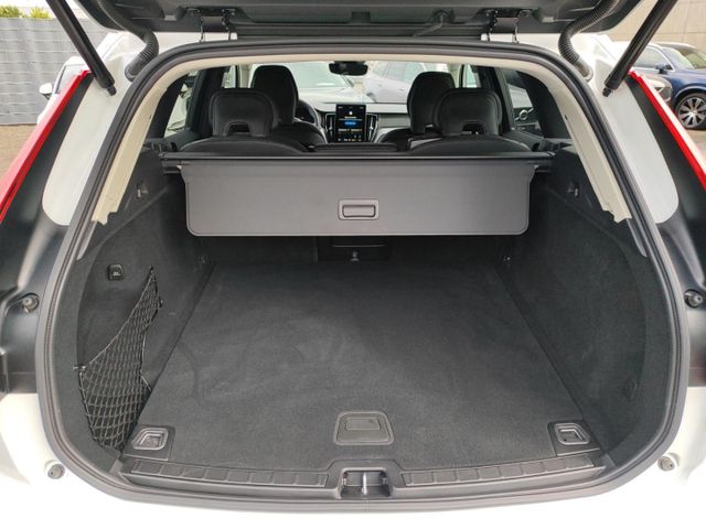 VOLVO XC 60 (Bild 11 von Array)