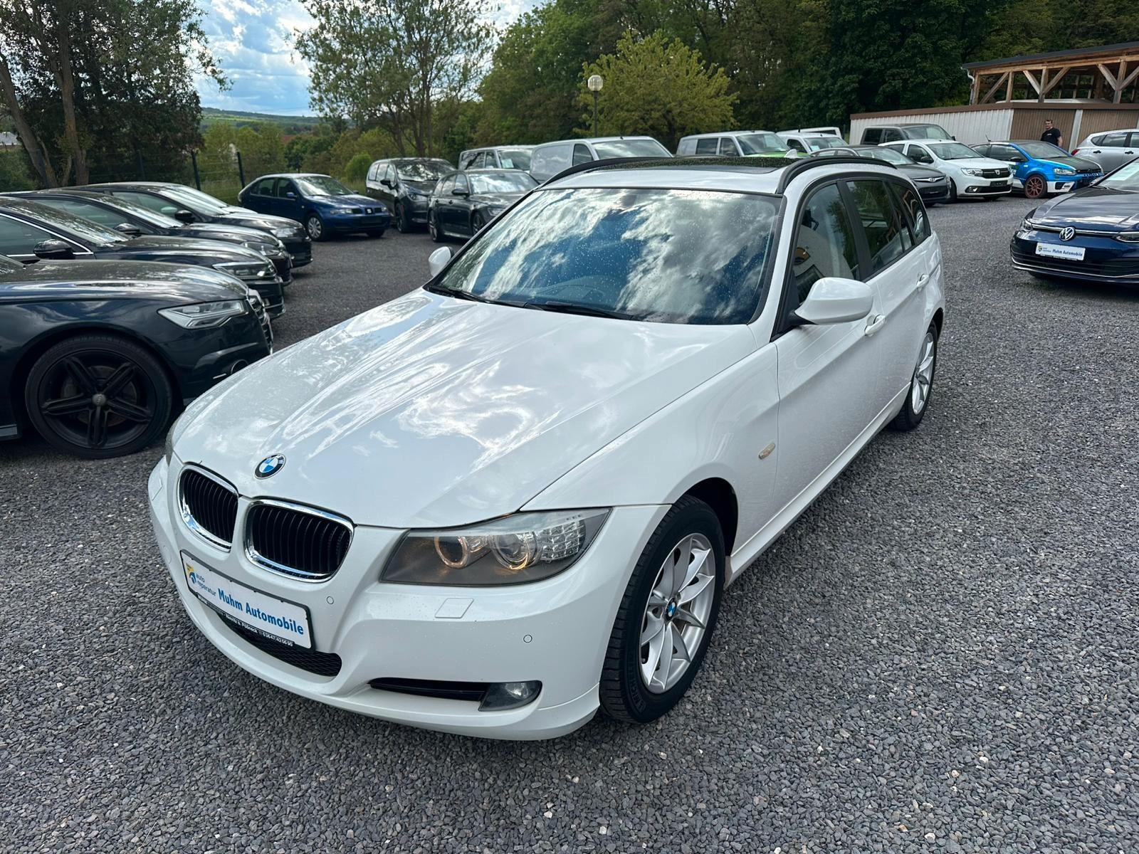BMW 320d 3 Touring XENON PANO NAVI PDC AUTOMATIK