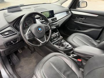 BMW 220 Gran Tourer - 11