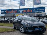 Hyundai i30 cw Select*KLIMA*AHK*TEMPOMAT*USB*6-GANG !! - Hyundai i30: Blau, Cw