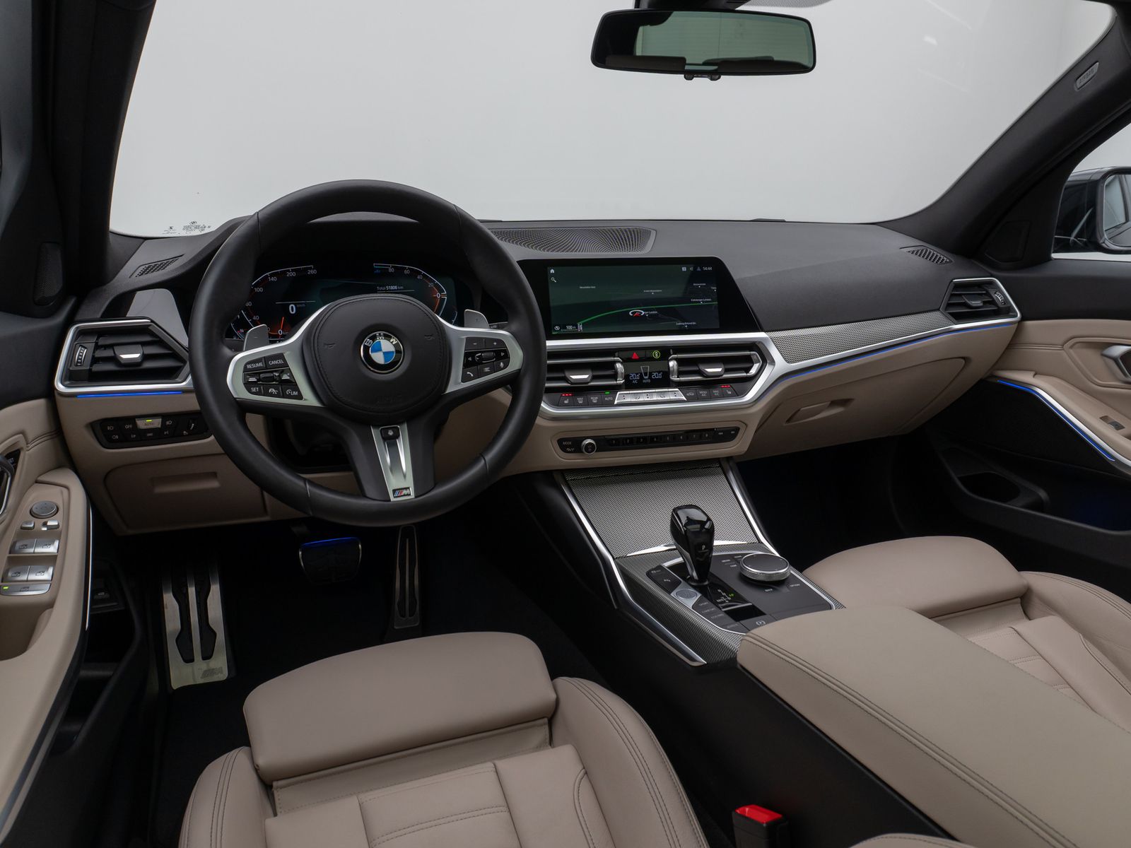 Fahrzeugabbildung BMW 320d M Sport Panorama Laser Kamera HUD DAB HiFi