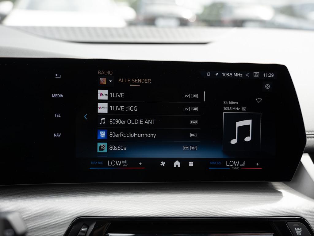 BMW 220 Active Tourer AHK LED NAVI H/K KAMERA SHZ, миниатюра 17