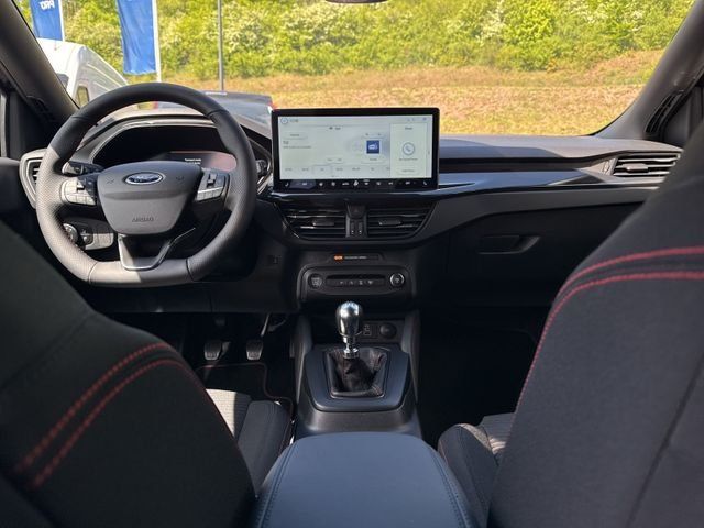 Fahrzeugabbildung Ford Focus 1,0l EcoBoost ST-Line X #RFK #Tempomat #Ea