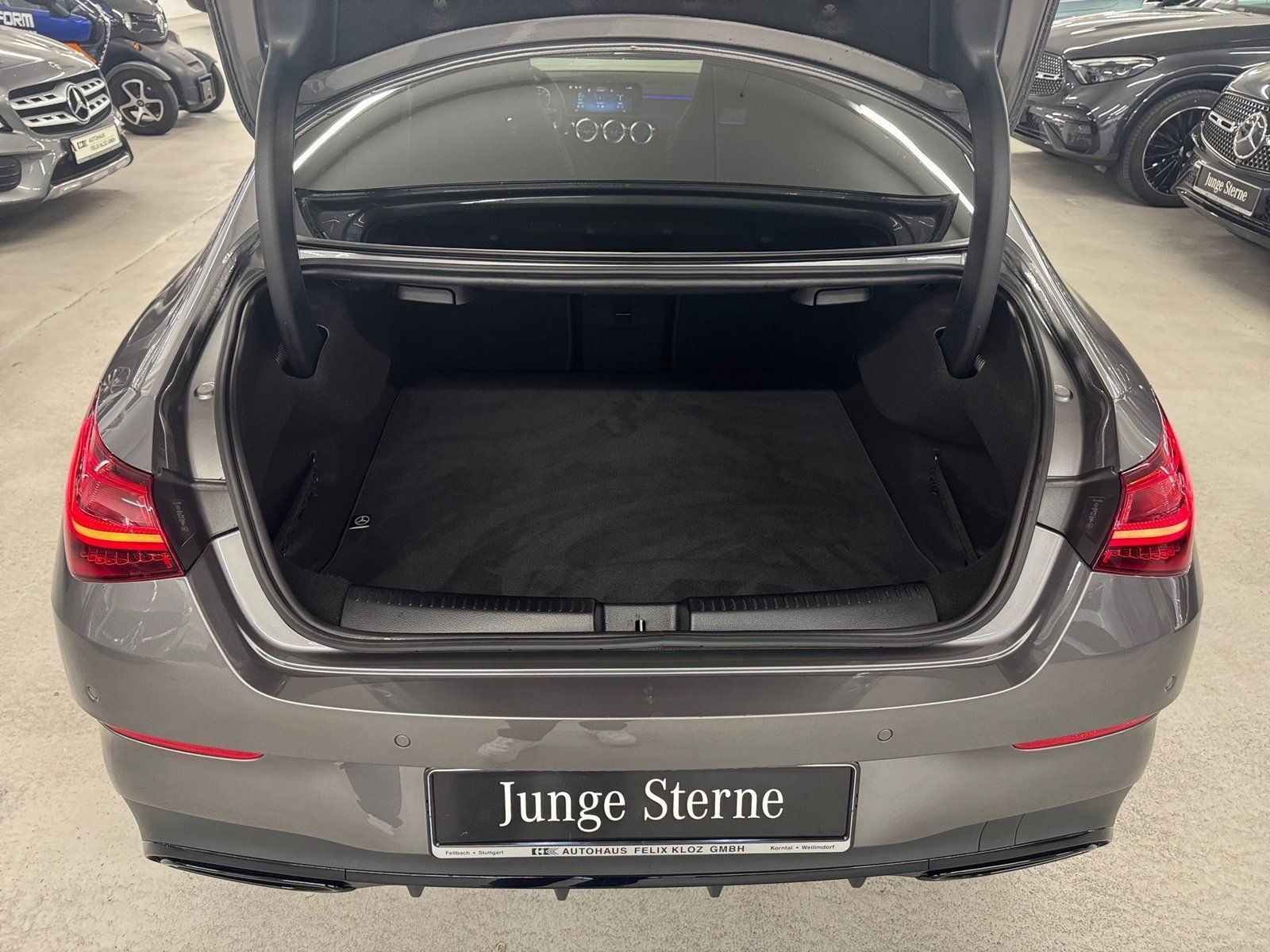 Fahrzeugabbildung Mercedes-Benz CLA 200 AMG Special Edition*Pano*360*Distr*Totw*