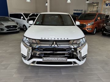 Mitsubishi Outlander PHEV PLUS Spirit-Paket 2.4 MIVEC 4WD