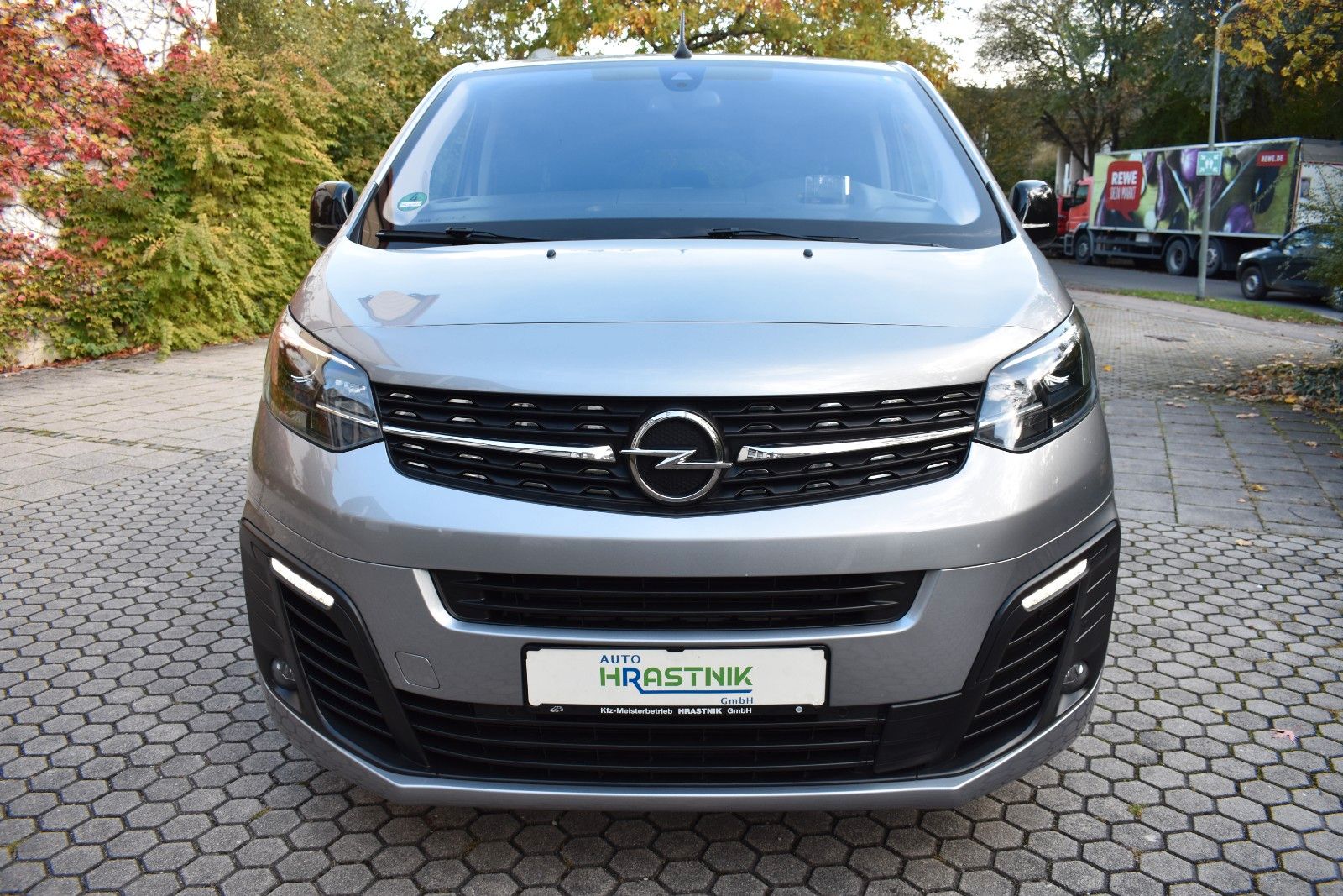 Opel Life Edition-8Sitzer-Head Up Displa.-Navi-Rück.-