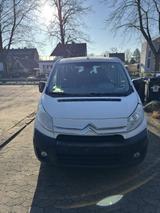 Citroën Jumpy 9-Sitzer - Citroën Jumpy aus 2012