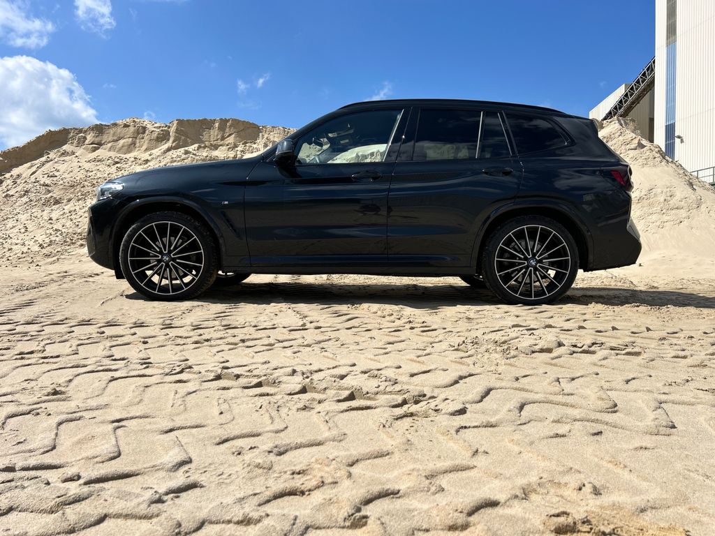 Image of BMW X3
