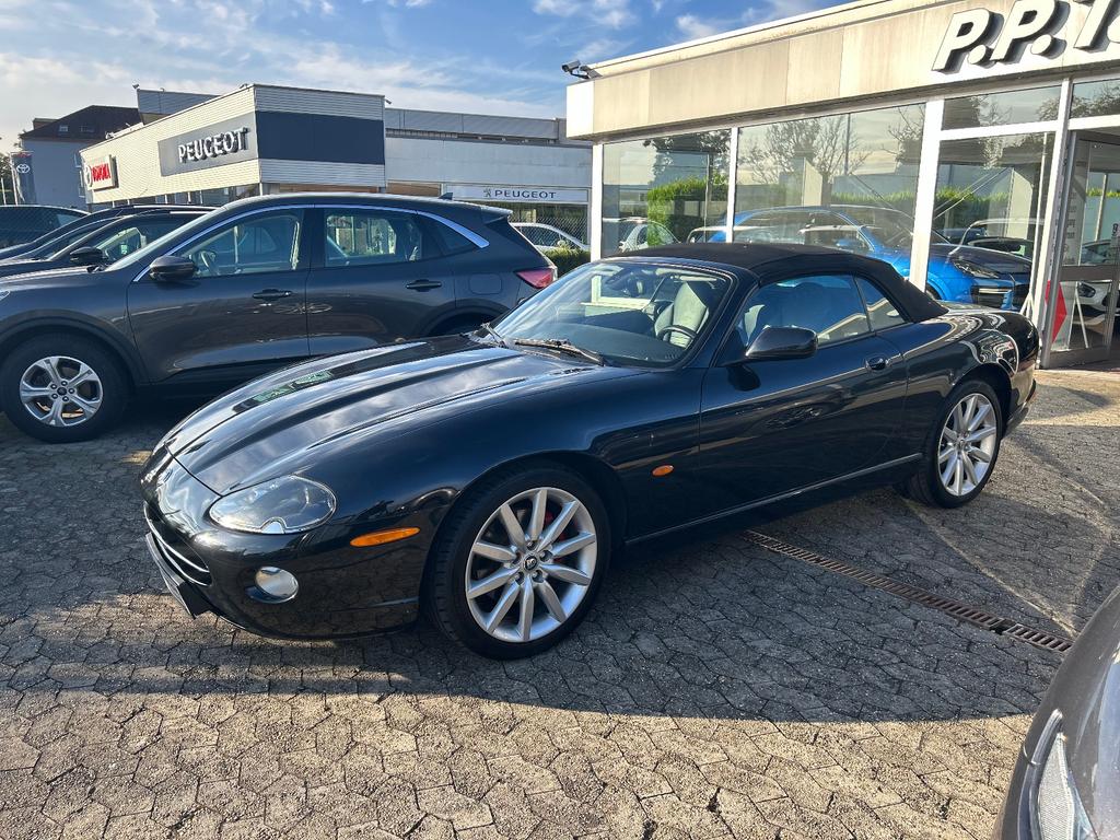 Jaguar XK