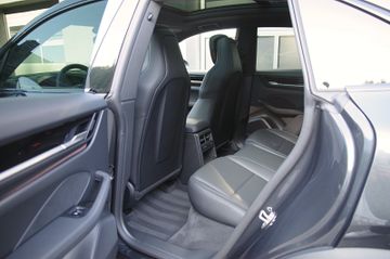 Porsche Macan 2* 21"MacanDesign,ACC,Privacy,Pano,SOFORT*