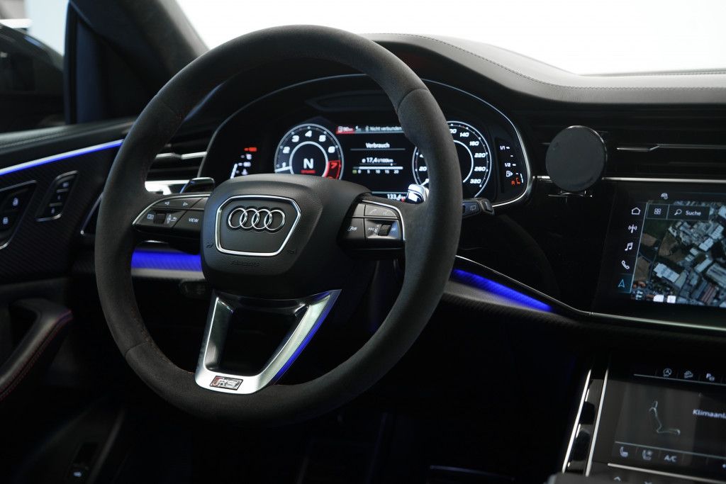 Audi Rsq8