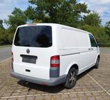 Volkswagen T5 Kombi - Volkswagen T5 Kombi aus 2010