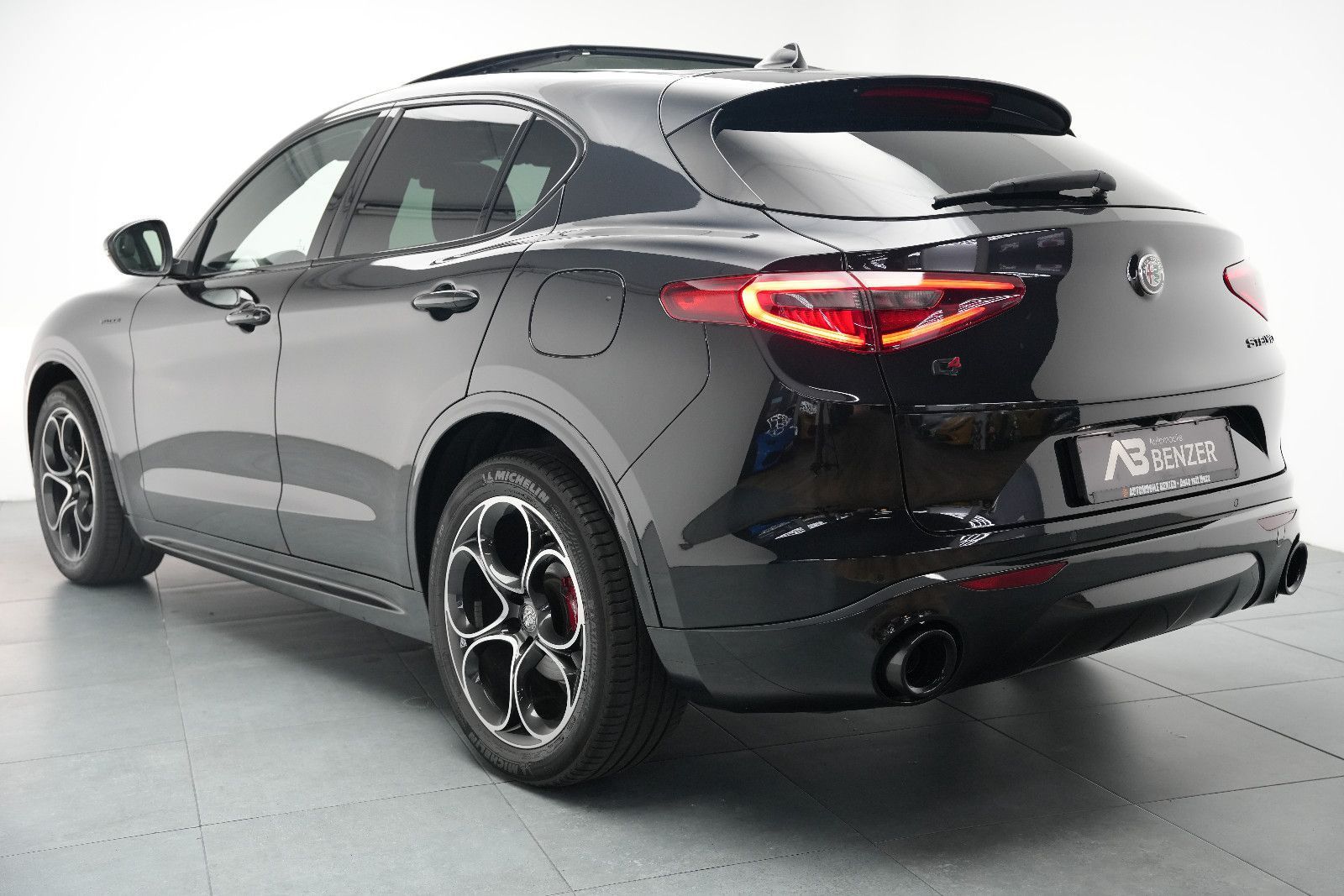 Fahrzeugabbildung Alfa Romeo Stelvio Veloce*Panorama*Harman&Kardon*Memory*Kam