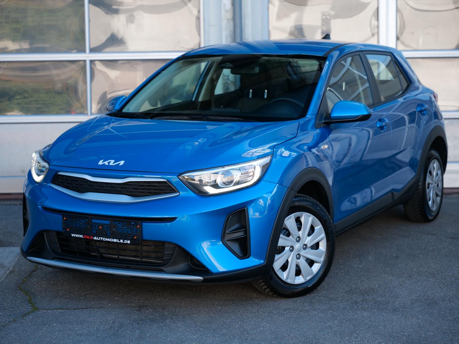 Kia Stonic 1.2 DPI Silver NAVI+CARPLAY+PDC+CAMERA