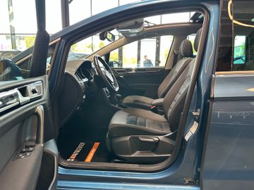 MYAUTOCENTER – Gebraucht- und Jahreswagen mit Werkstattservice in Pfaffenhofen Volkswagen Golf *1-HAND*TÜV:228*PANO*AHK*TEMPO*NAVI*PDC*