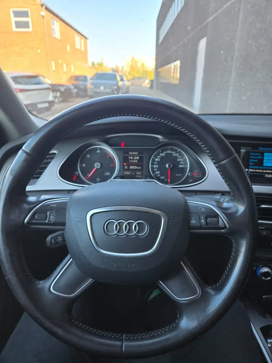 Audi A4 2015 — photo 13
