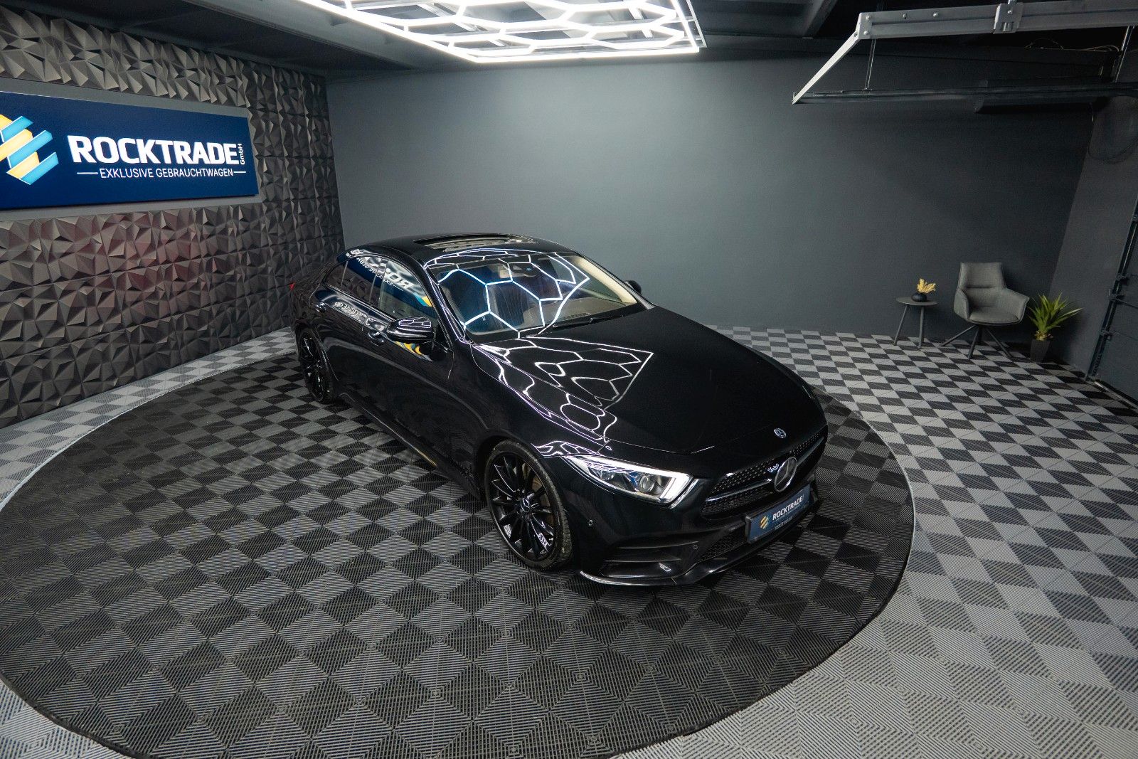 Fahrzeugabbildung Mercedes-Benz CLS 400d 4Matic AMG Night-Paket *Burmester*ACC*