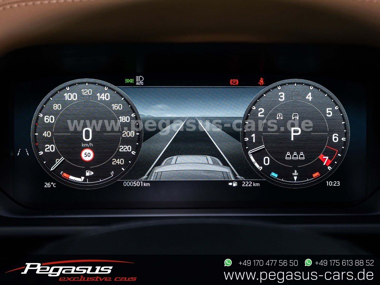 LAND ROVER Defender - 46