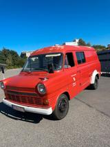 Ford Transit Feuerwehr - Ford Transit Feuerwehr mit Benzin-Antrieb