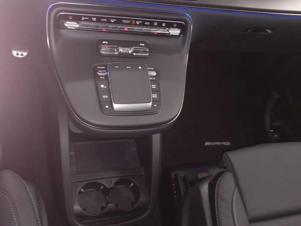 Fahrzeugabbildung Mercedes-Benz V 300 d AVANTGARDE Lang AHK*Leder*Navi*Standh.