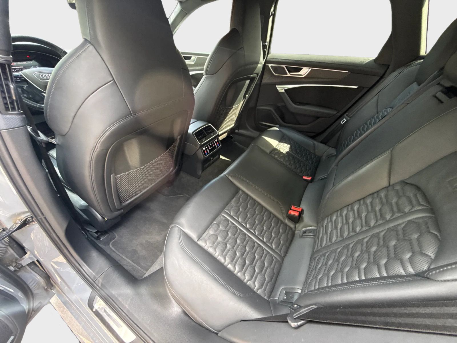 Audi RS6 RS 6 Avant 4.0 TFSI quattro*Pano*STHZ* foto 17