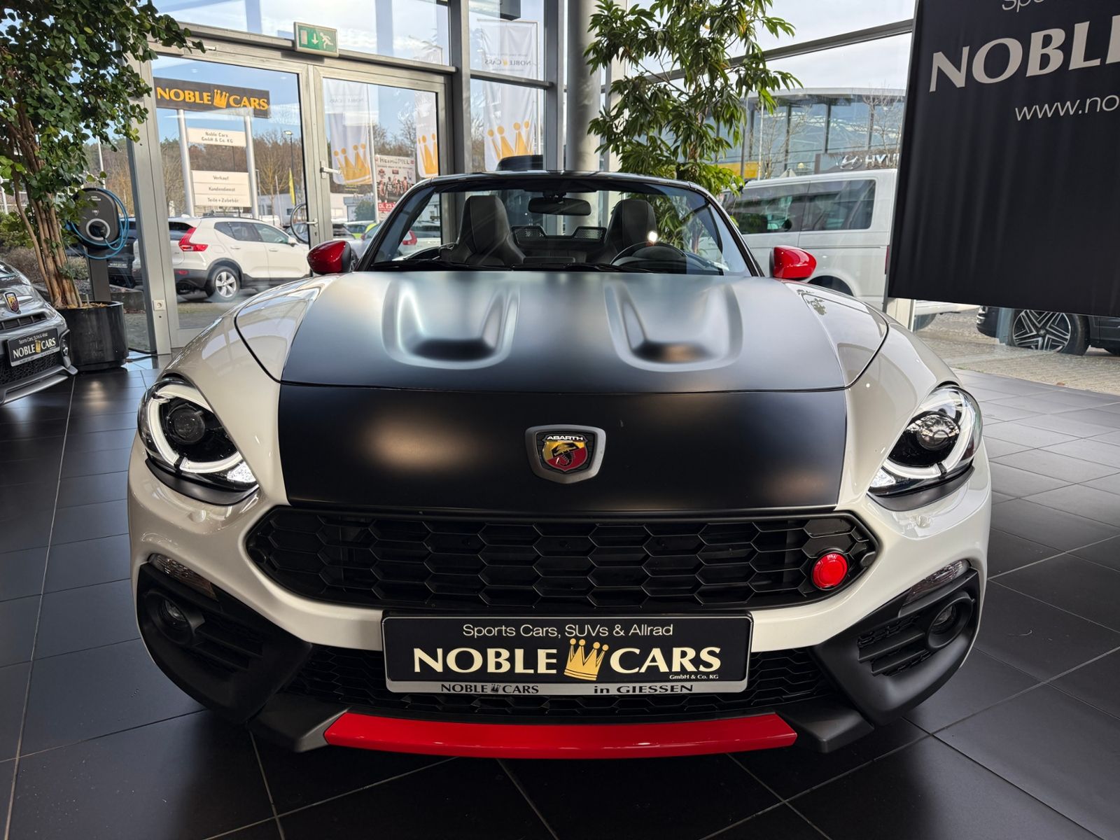 Fahrzeugabbildung Abarth 124 Spider BOSE LED LEDER ALU