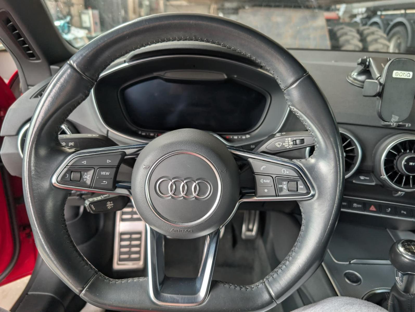 Audi TT Roadster 2.0 TDI ultra - S-line