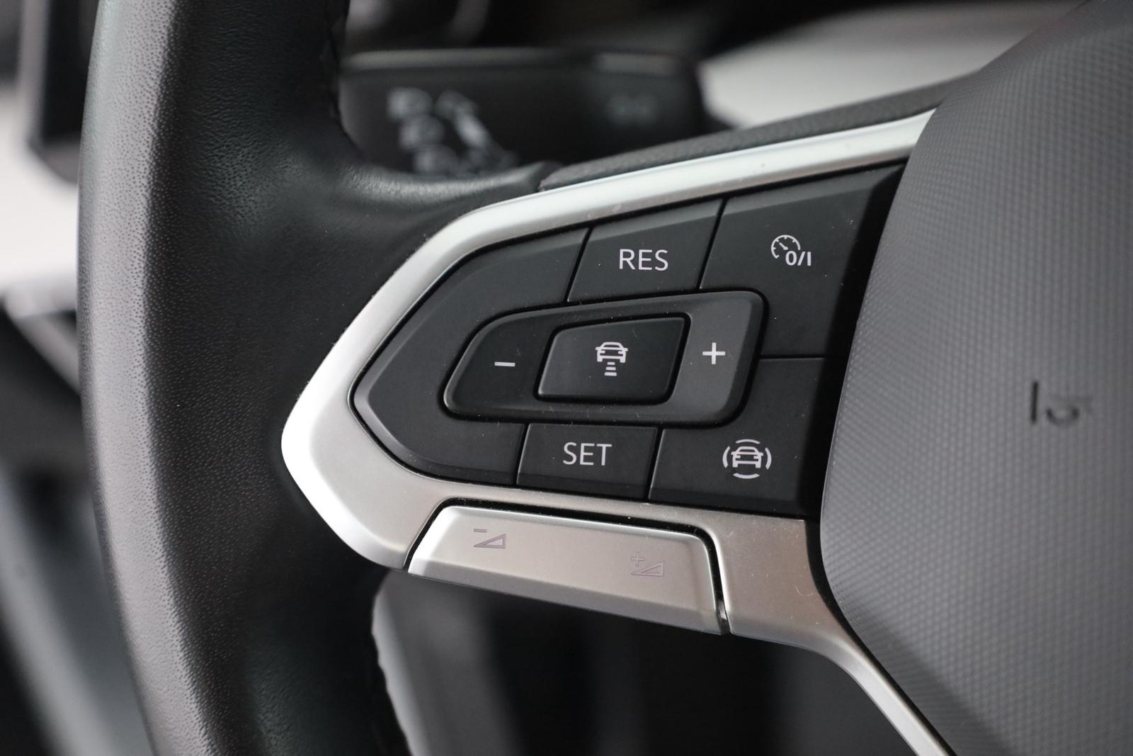 Volkswagen Golf VIII Variant 1.0 TSI Life LED Navi Kamera, миниатюра 15