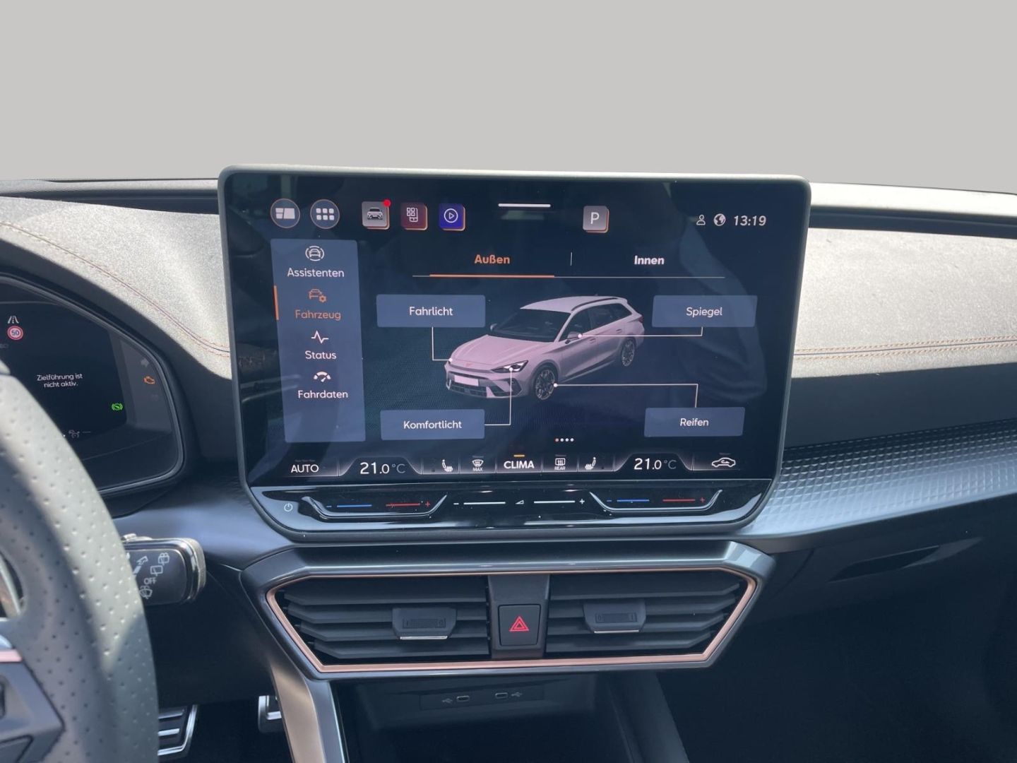 Fahrzeugabbildung CUPRA Leon Sportstourer 2.0 TDI 110 kW El. Panodach Na