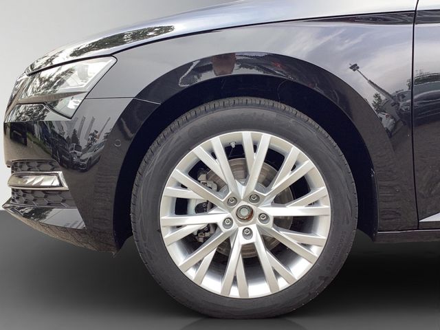 Superb Combi 2.0TDI DSG Style AHK