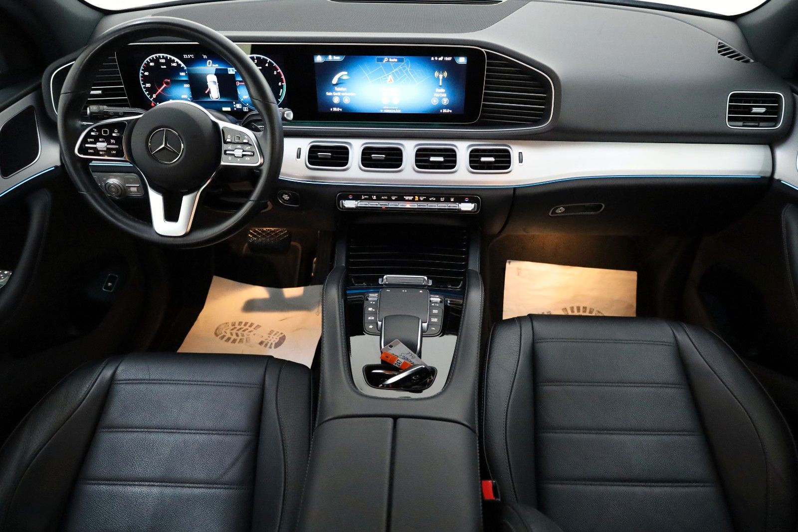Fahrzeugabbildung Mercedes-Benz GLE 350de 4M Leder,Navi,LED,Park Pak 360°,AppleC