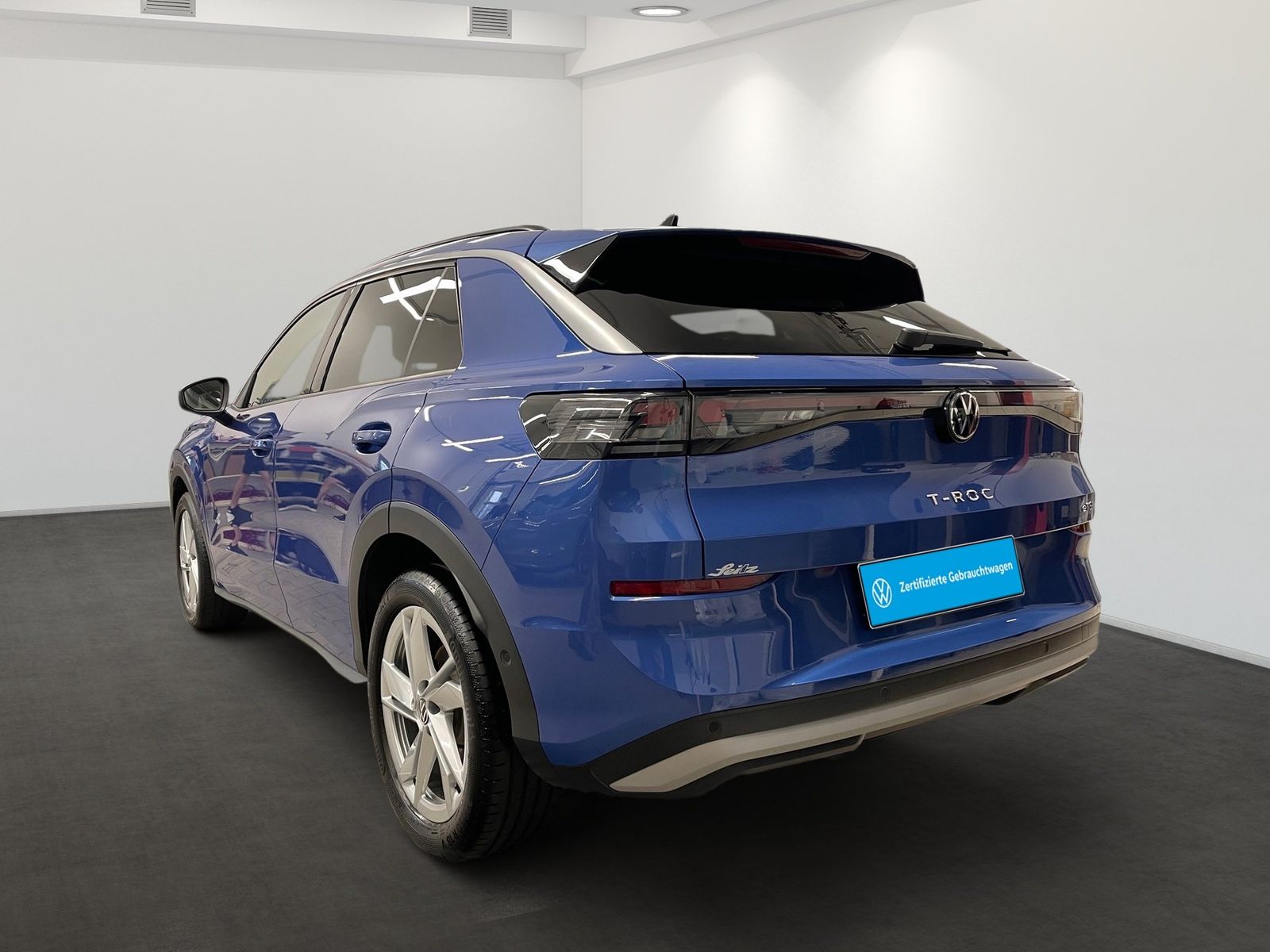 Volkswagen T-Roc 1.5 eTSI Life LED APPCON KAMERA SITZHZG foto 5