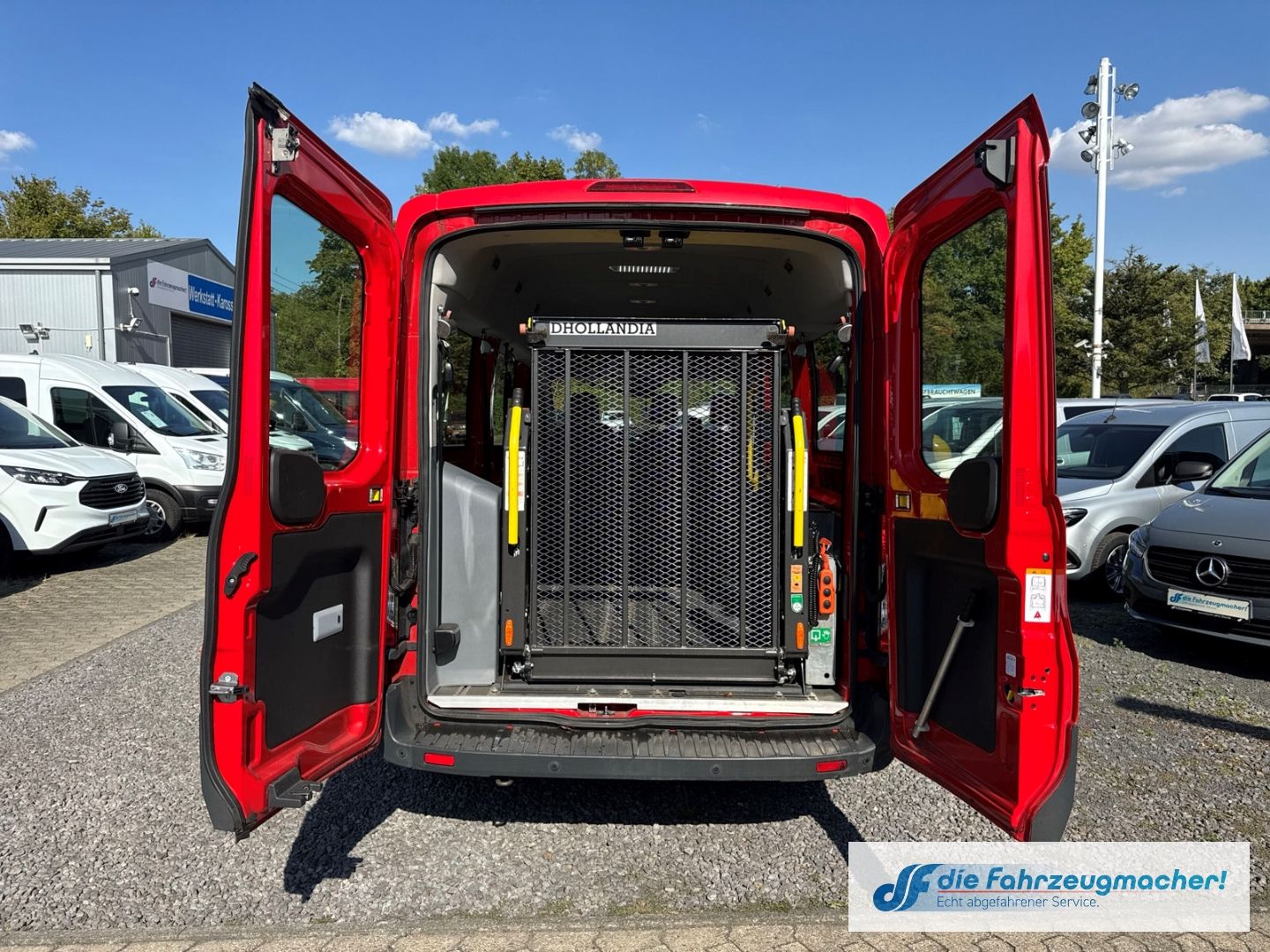 Fahrzeugabbildung Ford Transit Kombi 350 L3 Trend *KLIMA *Standheizung