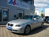 BMW 520 Baureihe 5 Lim. 520i Navi AHK PDC Allwetter. - BMW 520 aus 2003: 520i