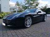 Ferrari California 3.9 V8 T 4-Sitz -deutsche Ausführung