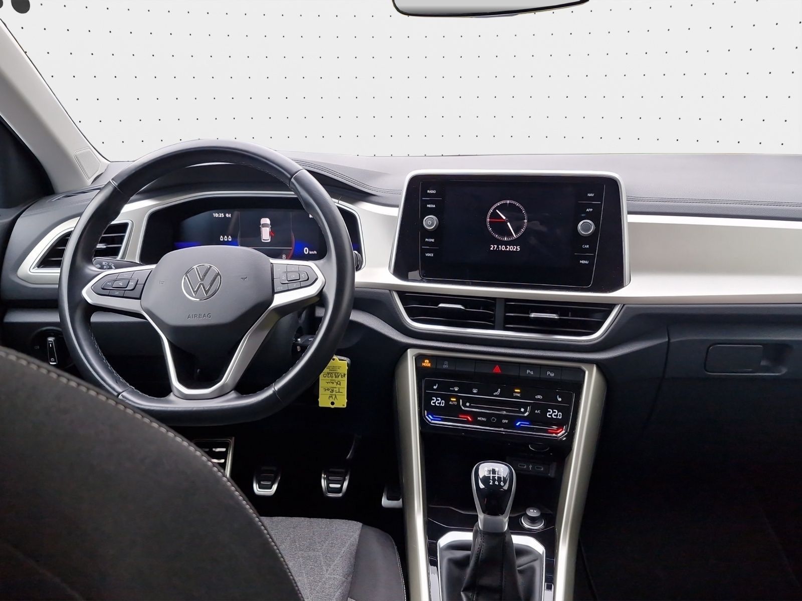 Volkswagen T-Roc - Bild 5