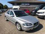 Volvo S60 2.0 T *LEDER*SHZ*PDC*SD*TÜV-NEU* - Volvo S60 aus 2002