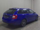 Skoda Octavia Kombi 2.0 TDI Soleil Navi Shz Pano PDC - Skoda Octavia: 2.2